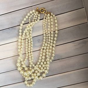 J. Crew - faux pearl necklace 💗
